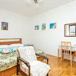 Apartment Apartments With Parking Space Trogir - 9209 Trogir