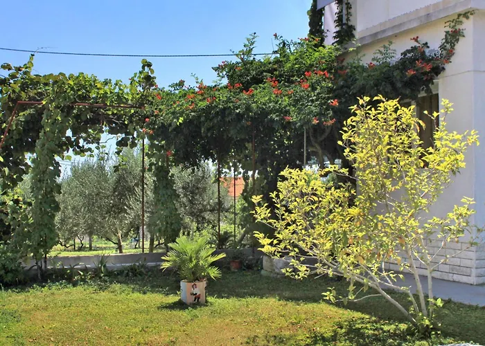 Apartment With Parking Space - 9209